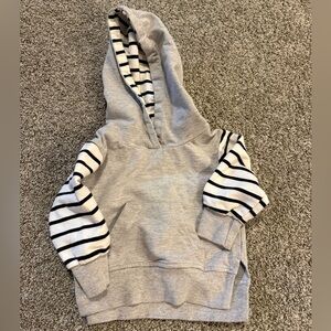Little bipsy black white and grey hoodie 3-6 months